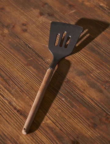 Golby Spatula Siyah (32,3x8 cm)