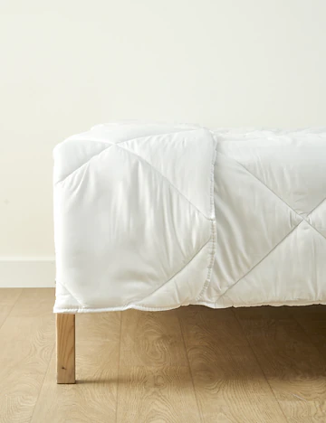 %100 Microfiber Bella Tek Kişilik Yorgan Beyaz (155x215 cm)