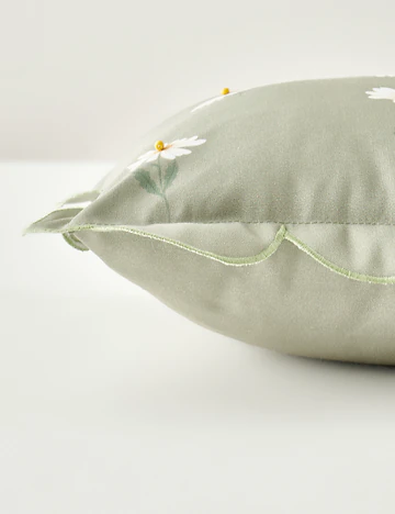 Daisy Scallop Kenar Boncuklu Dekoratif Yastık Kılıfı Bej (35x50 cm)