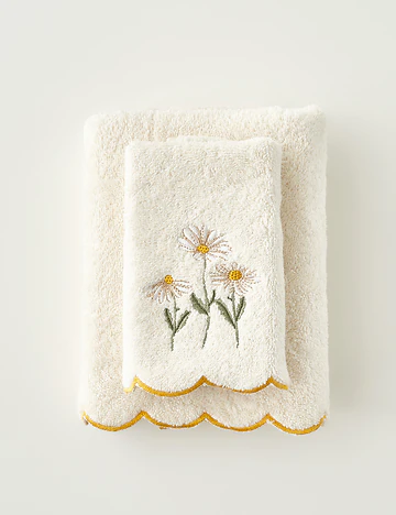 Daisy Scallop Kenar El Havlusu Bej (30x50 cm)