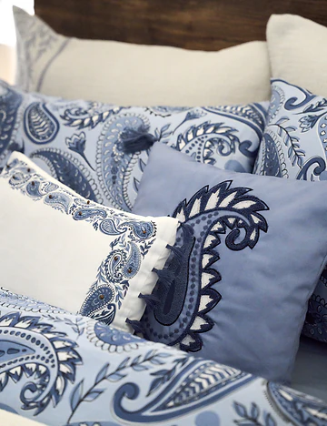 Paisley Boncuklu Kırlent Kılıfı Mavi (35x50 cm)