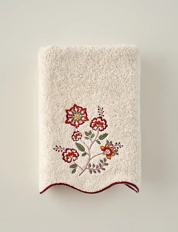 %100 Pamuk Grandma Scallop Kenar Nakışlı Yüz Havlusu Ekru (50x90 cm)